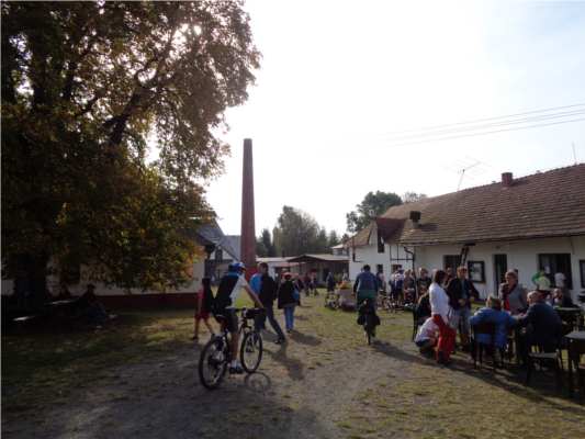 V Huti Jakub v Tasic�ch.